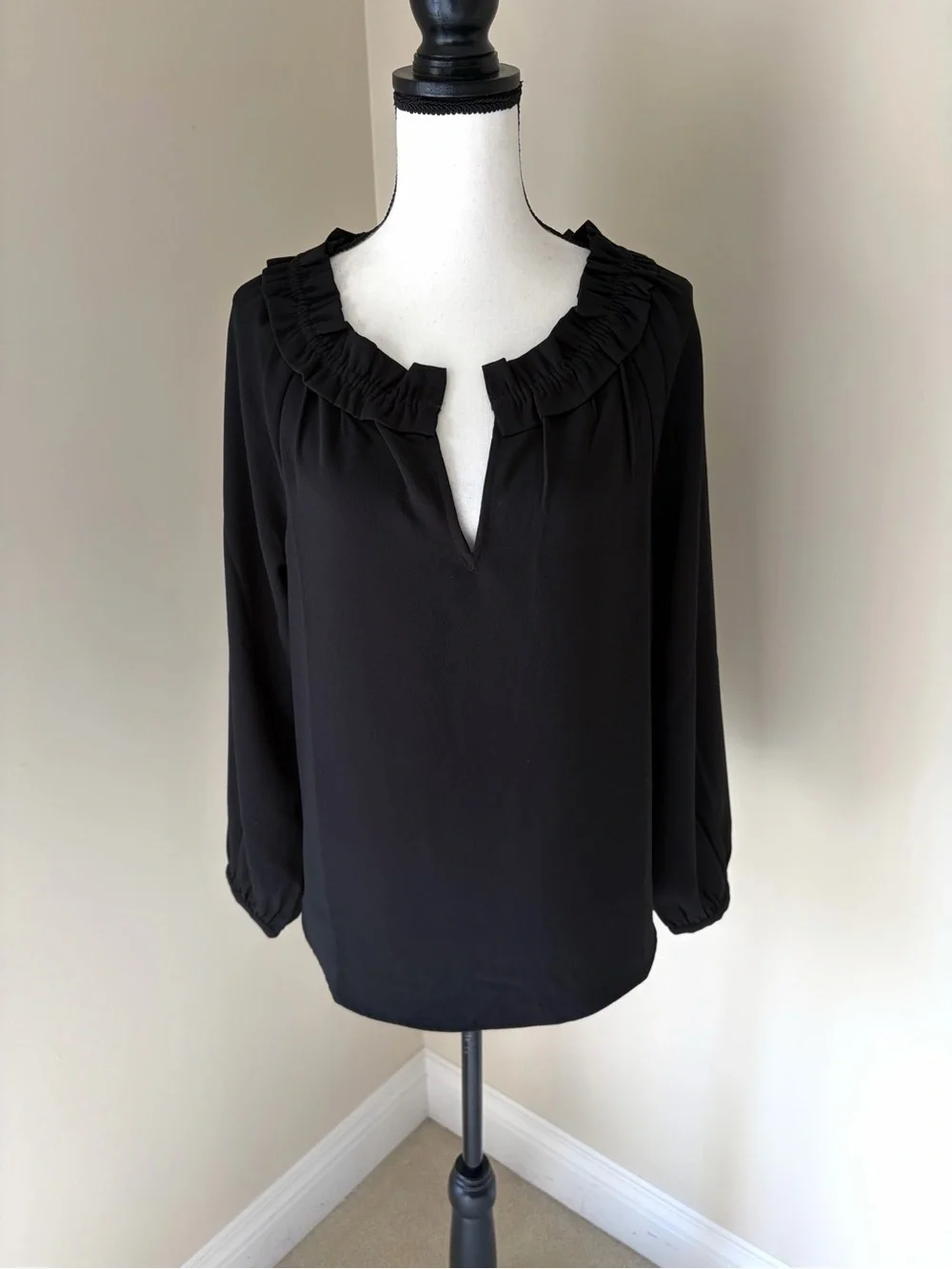J Crew Black Drapey ruffleneck top in 365 crepe Size M